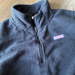 Vineyard Vine black quarter zip Sherpa fleece pullover, size Women’s Large